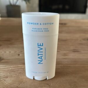 Native Deodorant Powder & Cotton scent NEW 2.65 OZ
